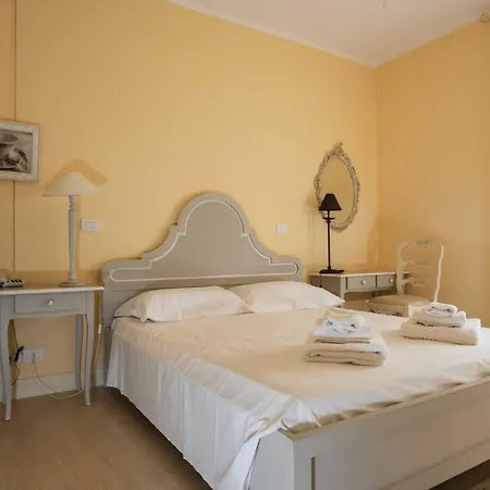 奇奥里奇别墅 Chiópris-Viscone