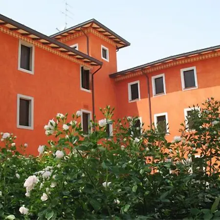 Villa Chiopris Hotel 4*