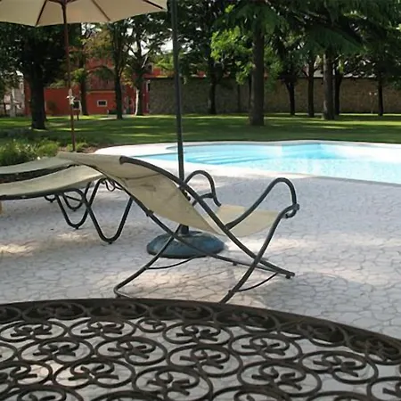 Villa Chiopris Hotel