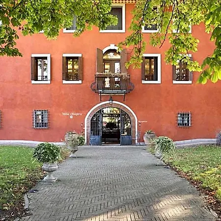 Villa Chiopris Hotel 4*