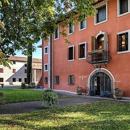 Villa Chiopris 4*
