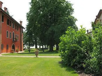 Villa Chiopris 4*