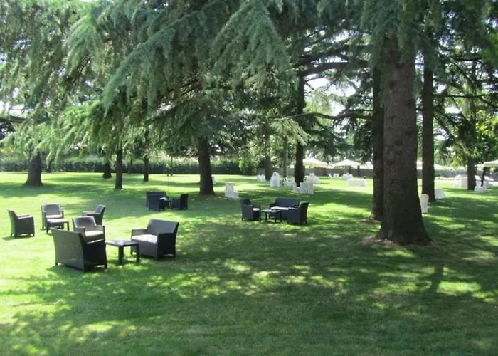 Отель Villa Chiopris 4*