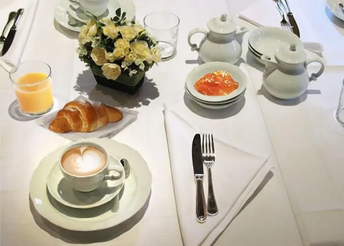 Villa Chiopris Отель